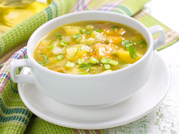 Простые и полезные вегетарианские супы: подборка из 5 рецептов